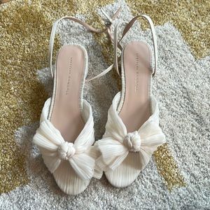 NEVER WORN Loeffler Randall Dahlia Knot Mule With Ankle Strap in Vegan Pearl